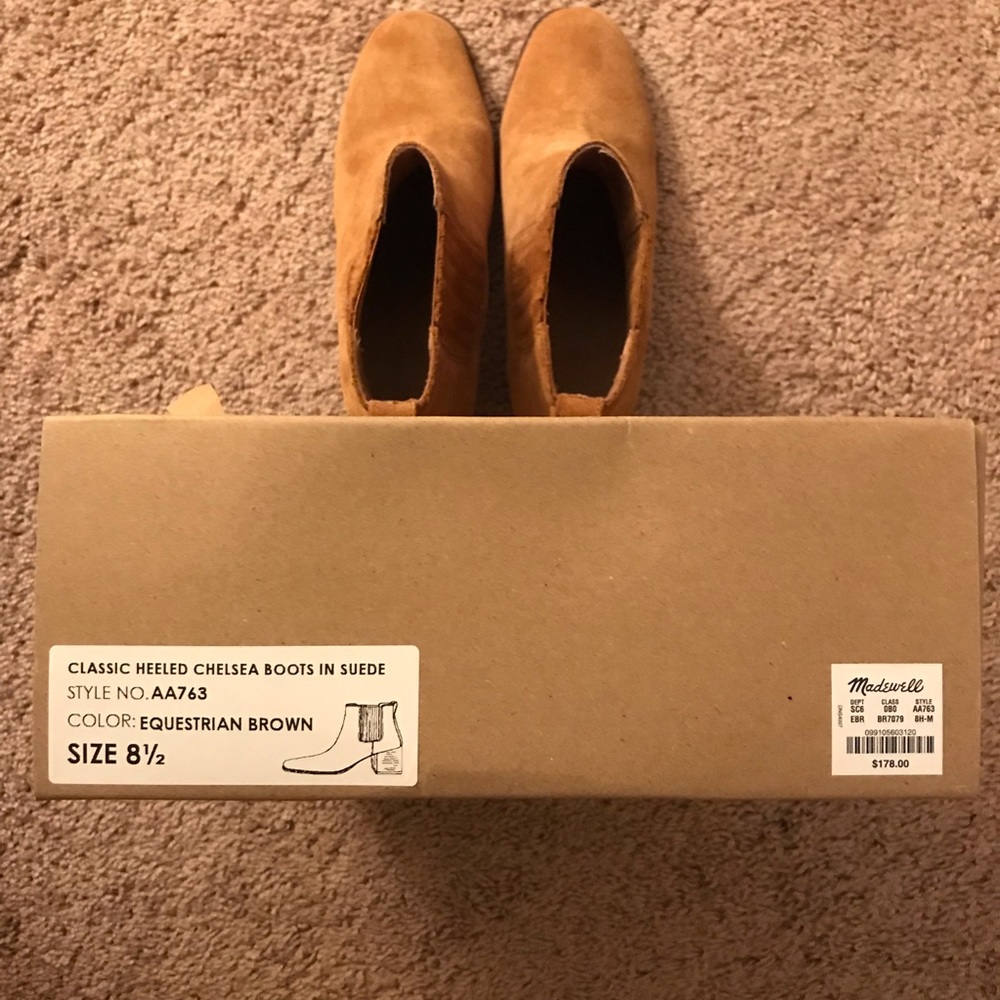 Madewell Suede Chelsea Boot (Fall 2019) - Picture 8 of 8